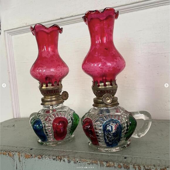 Vintage Glass Oil Lamp Handheld Mini Faceted Bottom Red Top Hong Kong PAIR - Picture 6 of 10